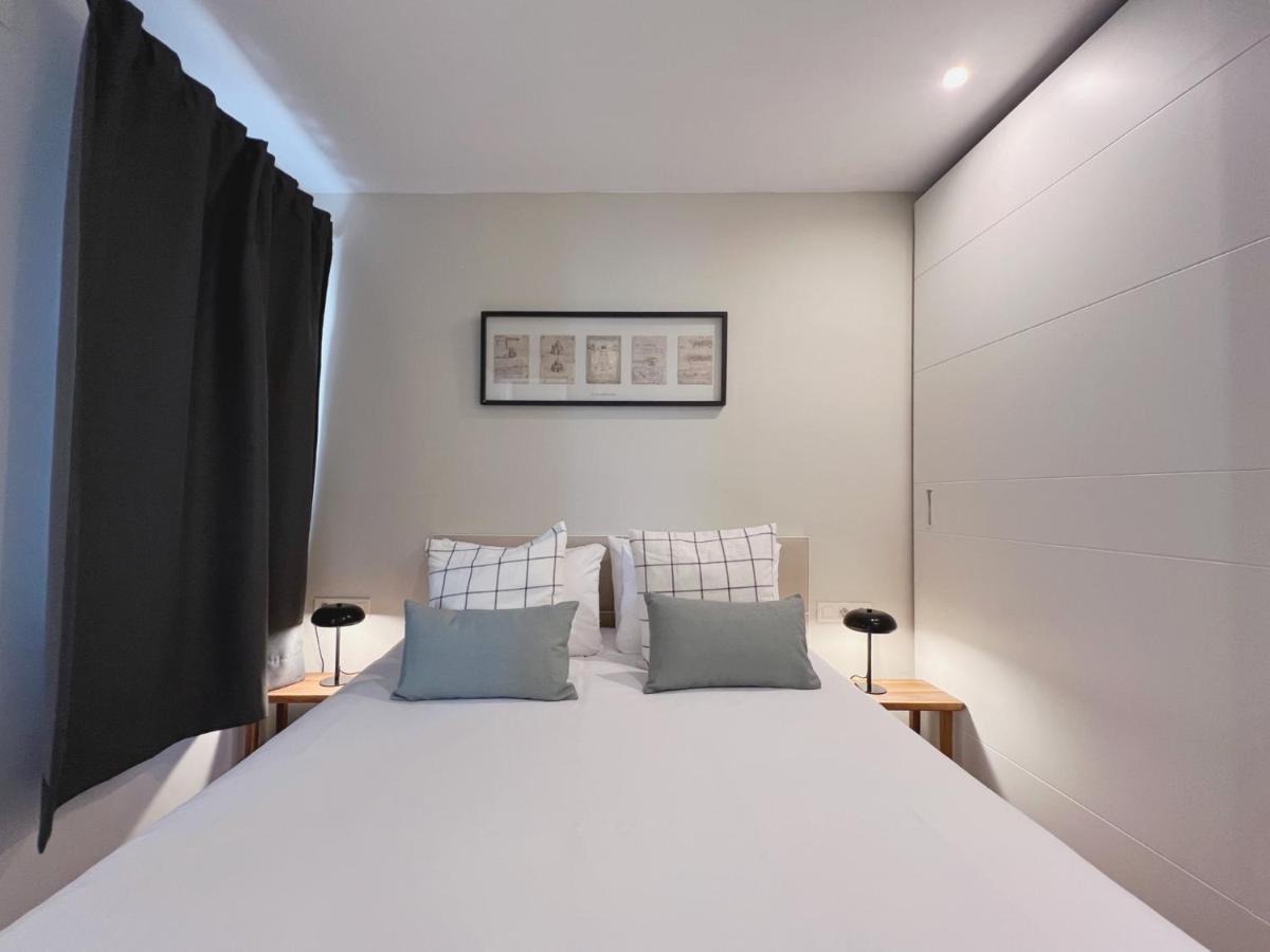 Stay U-Nique Apartments Sants II Barselona Dış mekan fotoğraf